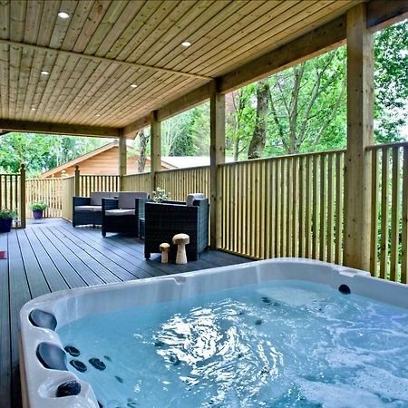 Cedar Lodge, South View Lodges, 埃克塞特 外观 照片